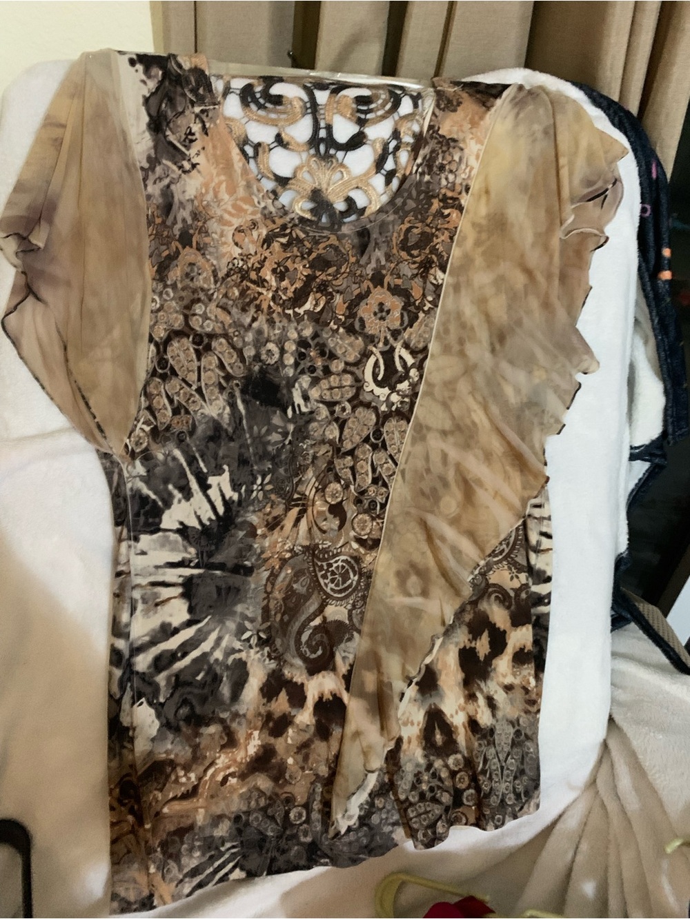 Women's Mixed Print Ruffle Sleeve Top - Beige Brown